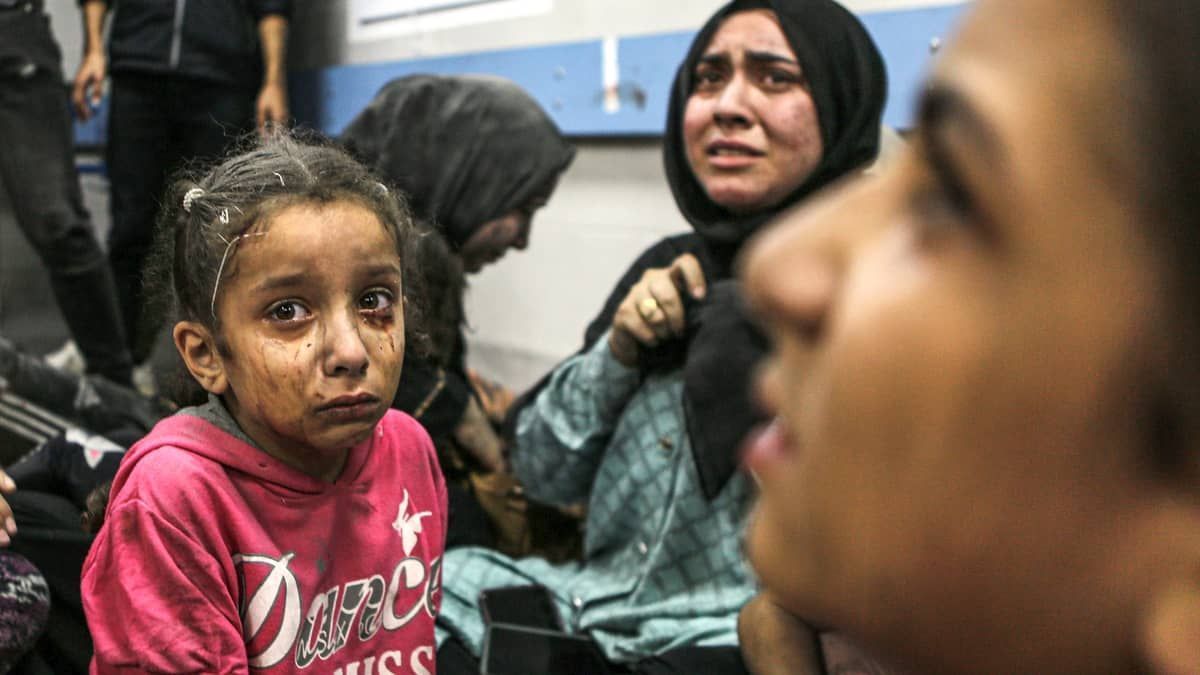 Bombardeio em hospital em Gaza mata pelo menos 500 pessoas; Palestina acusa Israel