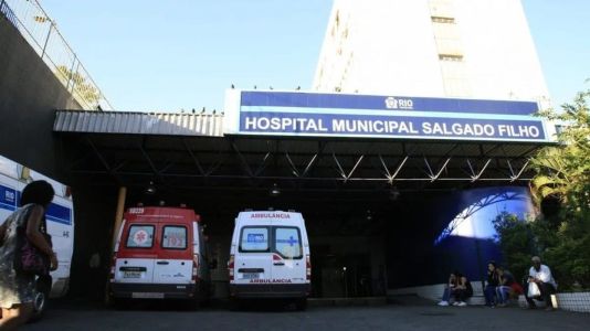 Foto mostra fachada do Hospital Municipal Salgado Filho, no Rio de Janeiro.jpg