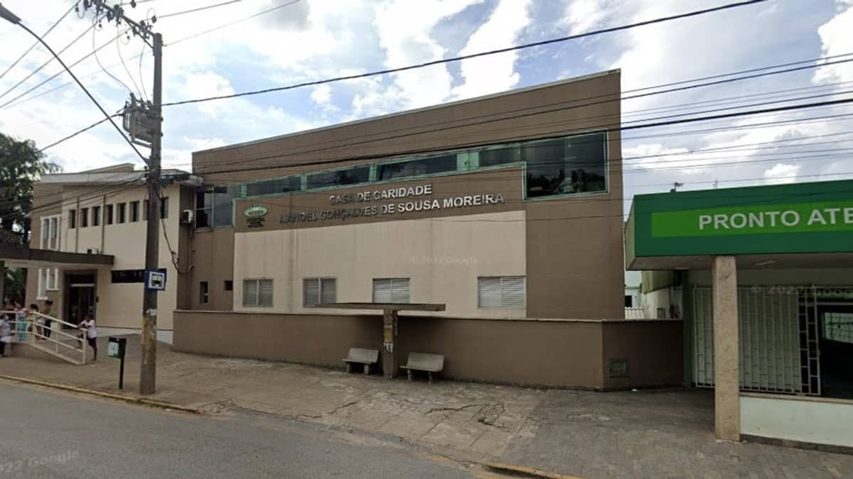 Criança morre esperando por leito de hospital em MG dois dias antes de completar 3 anos