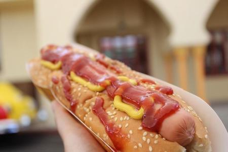 O "Rei do Cachorro-Quente" comeu 70 unidades em 10 minutos