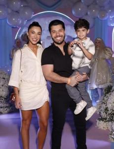 Gabriela Versiani, Murilo Huff e Léo