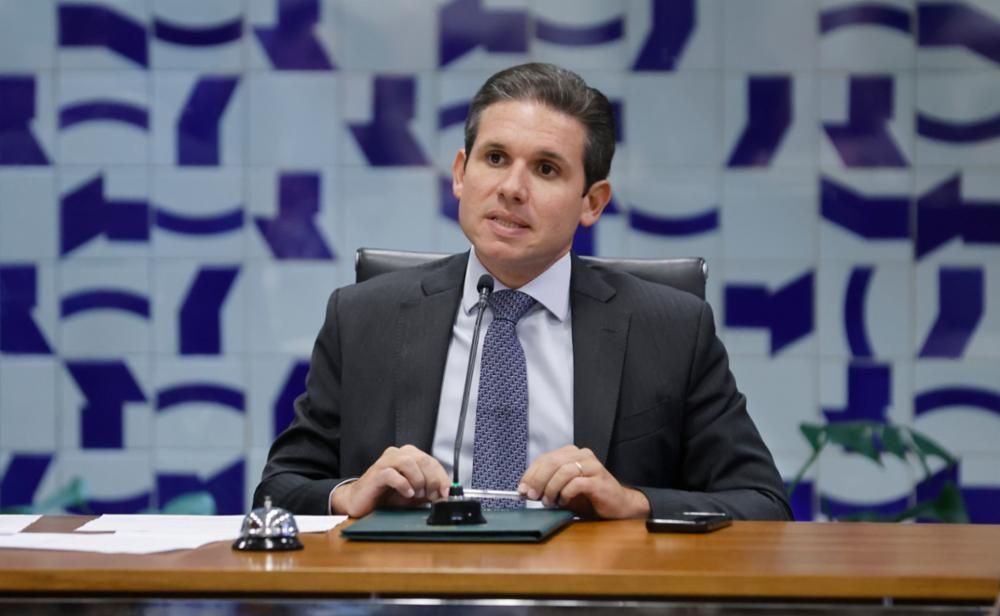 Motta cita escala 6x1 entre prioridades de 2026 e quer diálogo com patrões e empregados