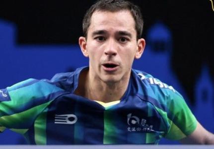 Hugo Calderano durante disputa em 2025