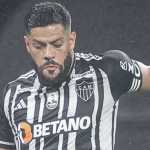 Organizada do Atlético critica Hulk por modo de bater pênalti: 'Para de dar paradinha'