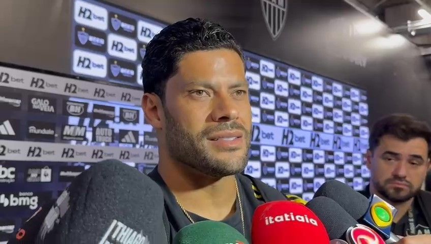 Hulk revela o que disse ao árbitro após marcação de pênalti em Atlético x Fortaleza