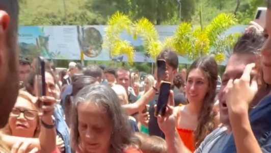 Hulk chamou atenção de fãs que estavam presentes na Paróquia Bom Jesus do Vale
