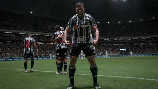 Hulk chegou a 162 jogos pelo Atlético e anotou 89ª gol pelo Alvinegro