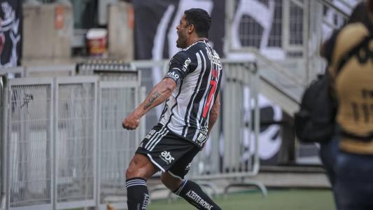 Hulk chegou a 21 gols pelo Atlético na atual temporada e é o artilheiro do elenco