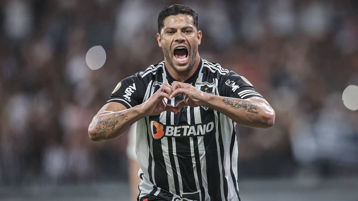 Hulk se isola como segundo maior artilheiro do Atlético no século; veja lista