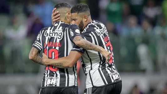 Hulk chegou ao 90º gol pelo Atlético nesta quinta-feira (19)