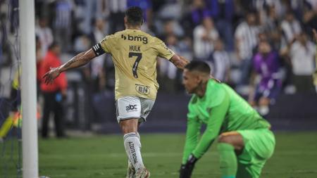 Hulk comemora gol da vitória do Atlético sobre o Alianza, em Lima, no Peru