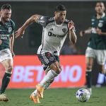 Hulk comemora marca pelo Atlético e afirma: 'Nunca faltará orgulho de vestir a camisa'