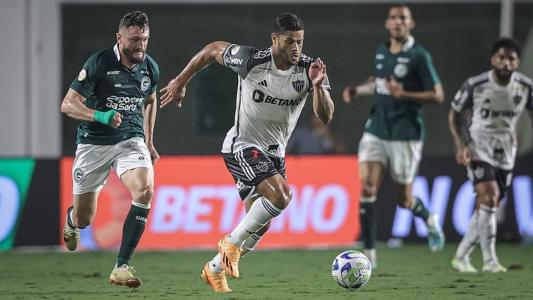 Hulk completou, diante do Goiás, 150 jogos pelo Galo