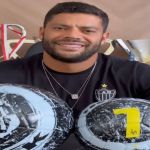 Atlético prepara lançamento de bolas personalizadas de Hulk