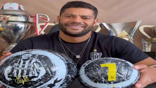 Hulk é o maior ídolo do atual elenco atleticano; ele chegou ao clube em 2021