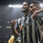 A dupla ‘tá on’: Hulk e Paulinho decidem para o Galo