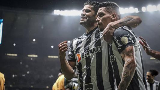 Hulk e Paulinho decidem vaga para o Galo