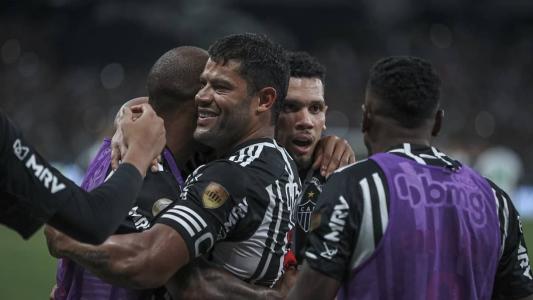 Hulk e Paulinho são os artilheiros do Atlético na temporada
