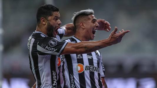 Hulk e Zaracho foram destaques na vitória do Atlético sobre o River Plate
