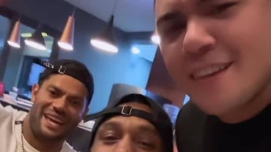 Hulk, Edenilson e Felipe Araújo nesse domingo