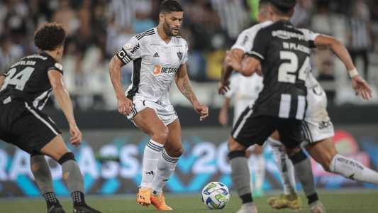 Hulk em derrota do Atlético para o Botafogo no Nilton Santos