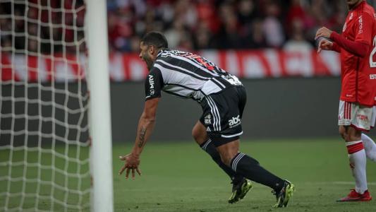 Hulk encerrou jejum de seis jogos sem balançar a rede