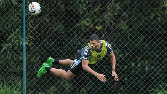 Hulk espera voar alto para garantir títulos ao Atlético em 2023