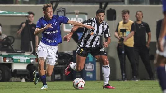 Hulk está no Atlético desde 2021, enquanto Ian Luccas chegou ao Cruzeiro em 2023