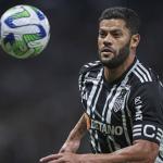 Em eliminação na Copa do Brasil, Hulk chega a sete pênaltis perdidos pelo Atlético