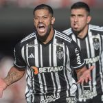Hulk se torna o 24° maior artilheiro da história do Atlético; veja ranking