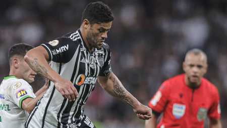 Hulk foi expulso pelo árbitro Wilton Pereira Sampaio