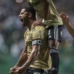 Com show de Hulk, Atlético vence Democrata-SL com autoridade antes do clássico