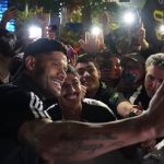 Com apoio de torcedores, Atlético chega a Uberlândia para enfrentar o Cruzeiro