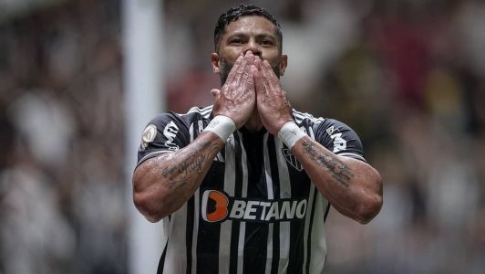 Hulk já é o 21° maior artilheiro da história do Atlético