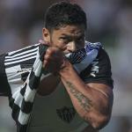 Hulk comemora gol da vitória e valoriza chute de direita: ‘com toda a força’