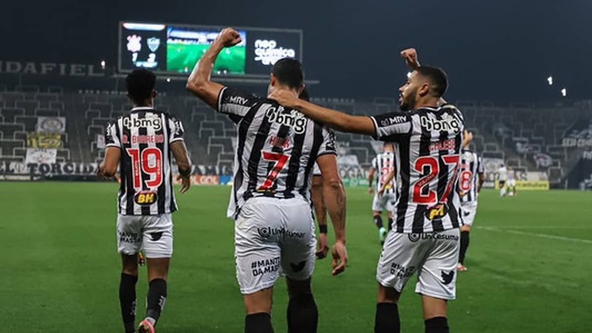 Atlético aposta em retrospecto de Hulk para vencer Corinthians; veja números