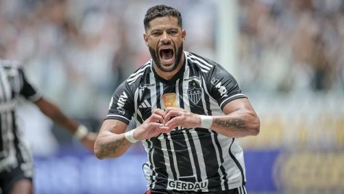 Hulk marcou um dos gols da vitória do Atlético