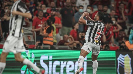 Hulk, na final da Copa do Brasil de 2021