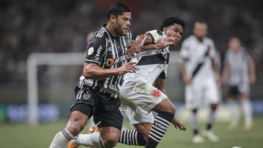 Hulk não conseguiu ajudar Atlético a evitar derrota no Mineirão