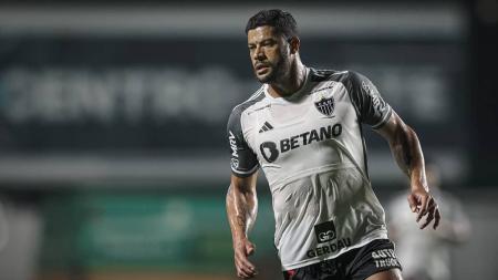 Hulk não teve boa atuação no duelo contra o Goiás