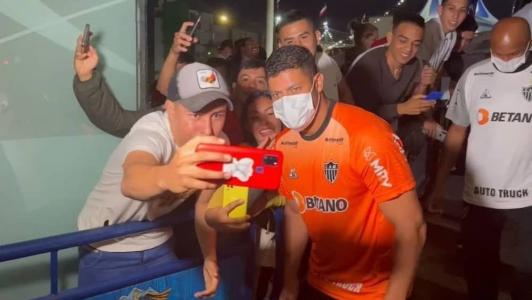 Hulk recebeu o carinho dos torcedores do Tolima, da Colômbia, em 2022