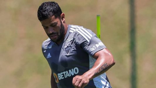 Hulk será titular após cumprir suspensão contra o Corinthians