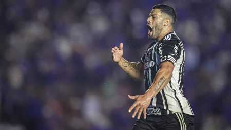 Hulk tem 20 gols marcados pelo Atlético na temporada