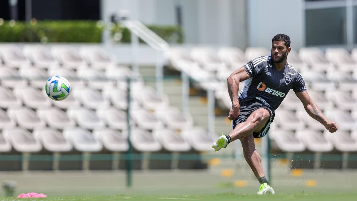Média em 2023 pelo Atlético fará Hulk escapar de pior temporada pelo clube