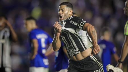 Hulk tem média de um gol por jogo contra o Cruzeiro, desde que chegou ao Galo