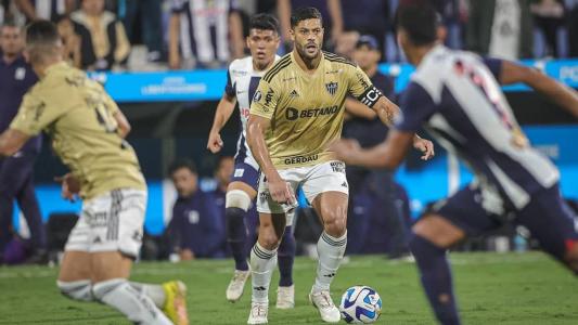 Hulk teve destaque na vitória do Atlético no Peru