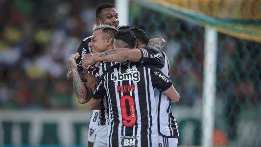 Hulk, Vargas e Pavón foram titulares do Atlético contra o Cuiabá