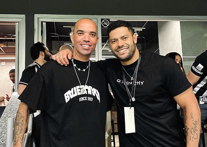 Tardelli e Hulk durante jogo do Atlético diante do San Lorenzo-ARG na Arena MRV
