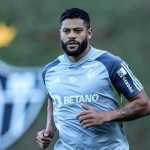 Hulk, do Atlético, evolui em tratamento de lesão e faz atividade em campo