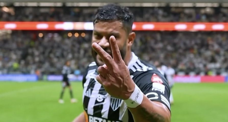 O que Hulk, do Atlético, disse às câmeras após expulsão em jogo contra o Palmeiras